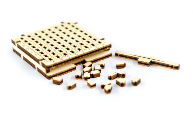 Drewniana gra podróżna 3D Wooden.City - Warcaby Drewniana gra podróżna 3D Wooden.City - Warcaby